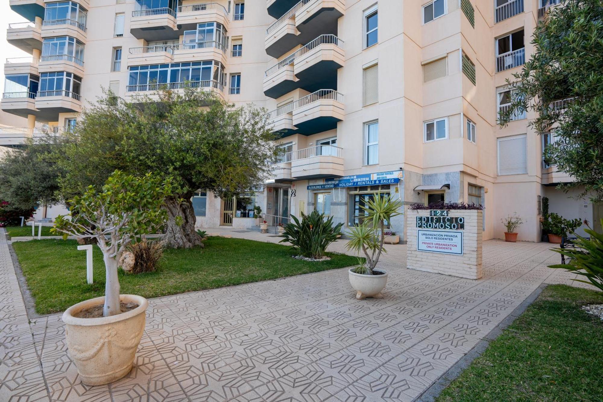 Vistas Al Mar En Fuengirola Parkig Gratuito Apartman Kültér fotó